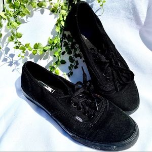 Black Vans in Good Condition